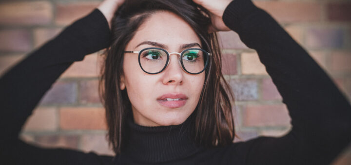 Minimalistische Brillen von Tinpal